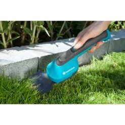 GARDENA Accu Gras- En Buxusschaar Set Accucut Li -Pokon Verkoop gardena accu gras en buxusschaar set accucut li 1619704816 1 l